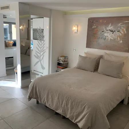Croisette Apartamento *